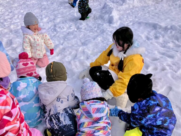 LINE_ALBUM_2026211～12さくら保育園 雪合戦_260407_1